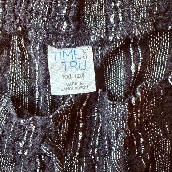 Time and Tru Striped Casual Shorts - Picture 4 of 6